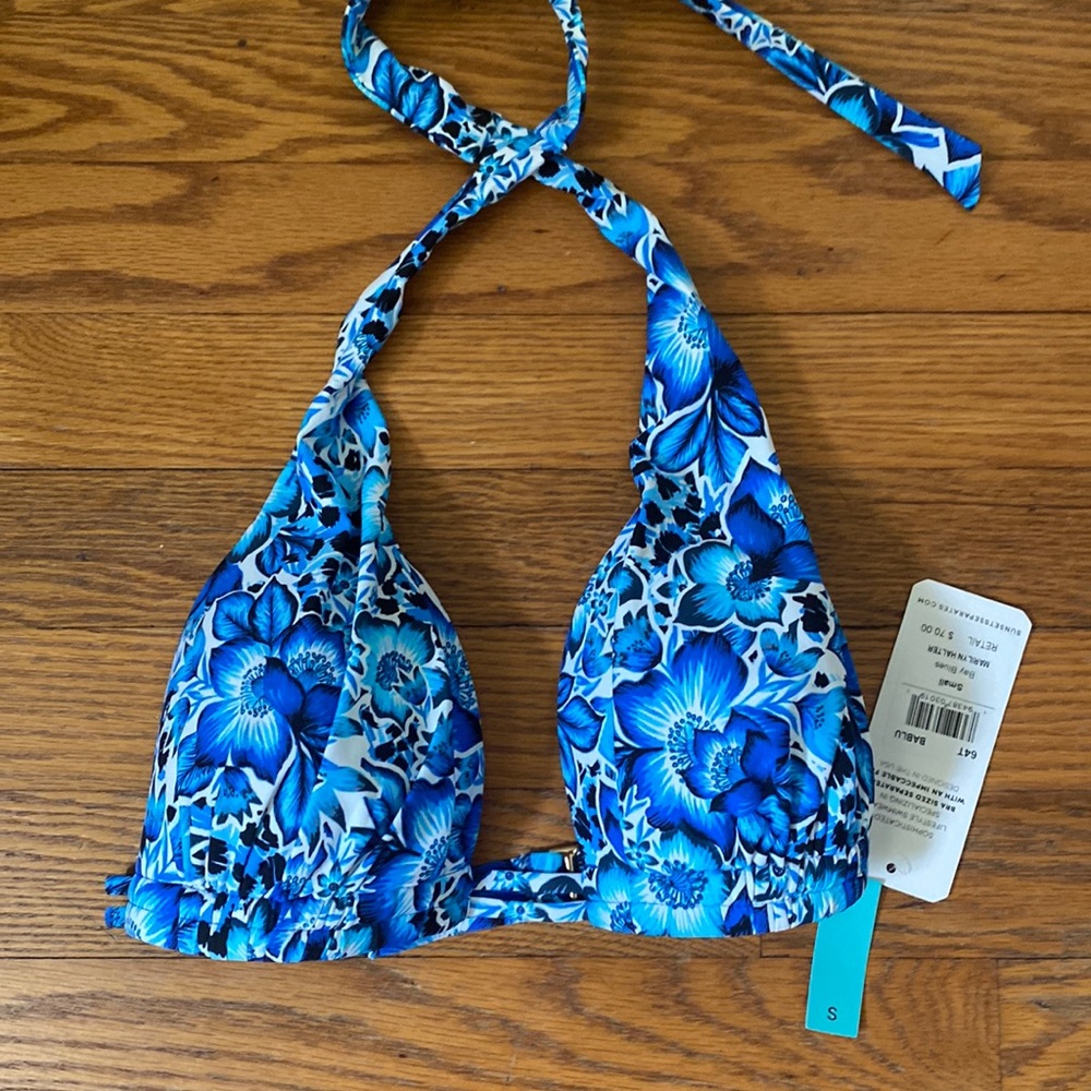 blue flower pattern bikini
